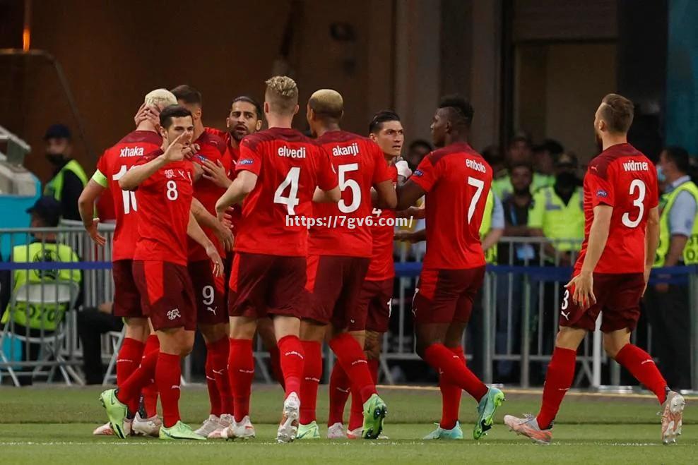 南宫娱乐-欧洲杯：英格兰6-1土耳其锁定冠军头衔