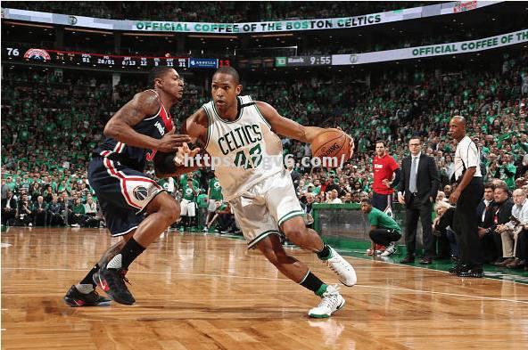 勇士VS猛龙再度对决火药味十足