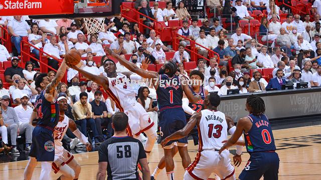 76人大胜热火,东部实力第一现形 76人大胜热火,东部实力第一现形