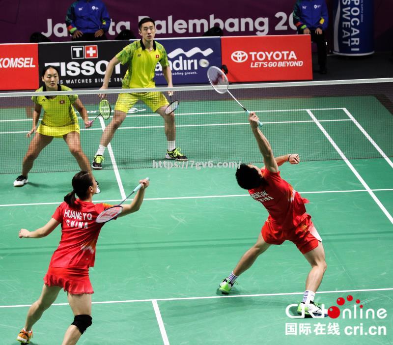 南宫娱乐-中国羽毛球选手在混双比赛中取得激烈胜利，晋级决赛