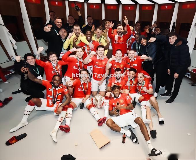 意大利足球联赛冠军争夺激烈,球员士气高昂 意大利足球联赛冠军争夺激烈,球员士气高昂