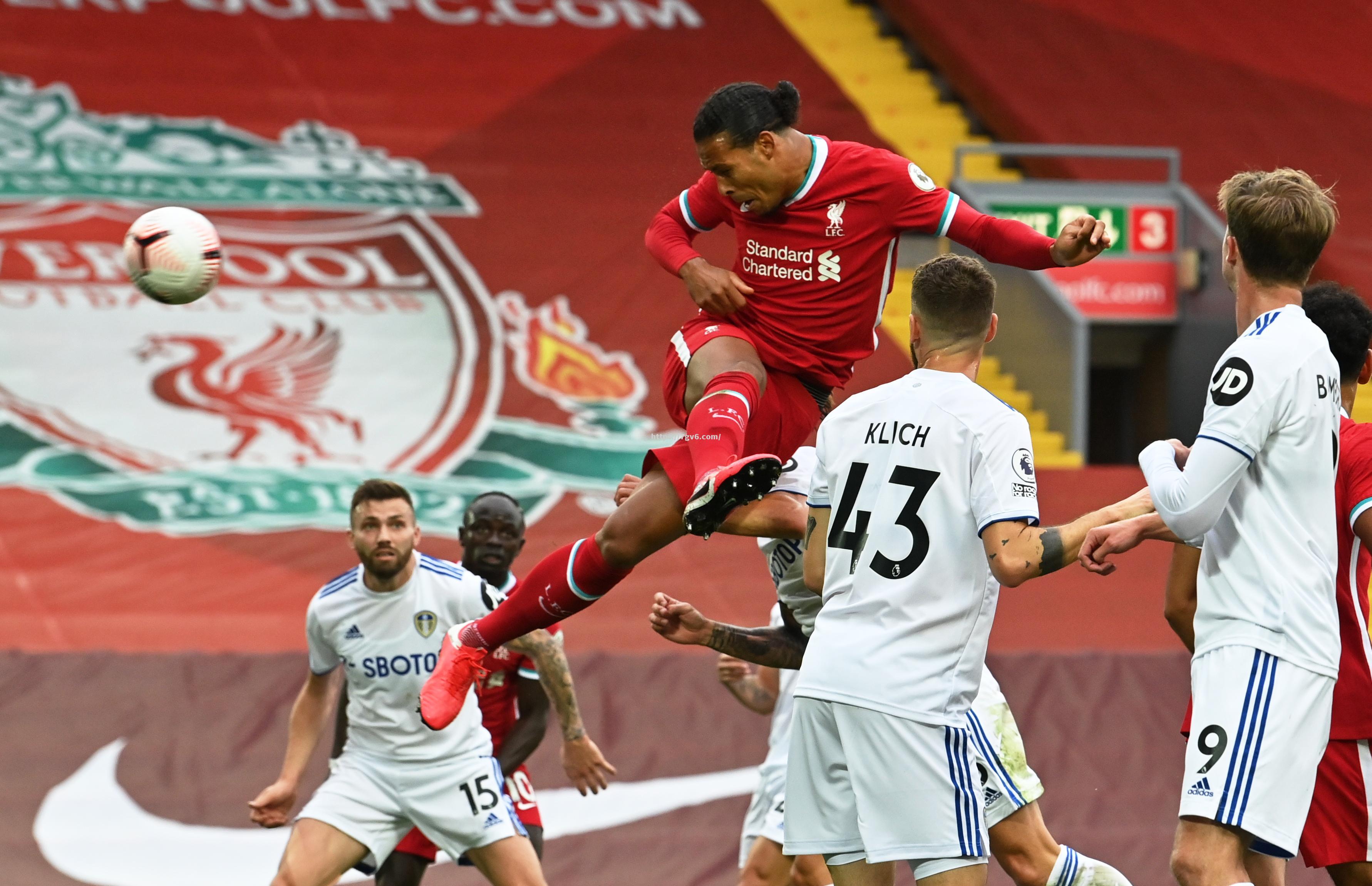 西汉姆联客场告捷,保级希望重燃 西汉姆联客场告捷,保级希望重燃