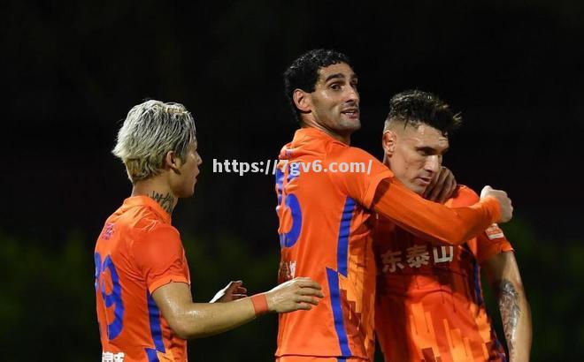 中超盛会:英勇大战无悔 中超盛会:英勇大战无悔