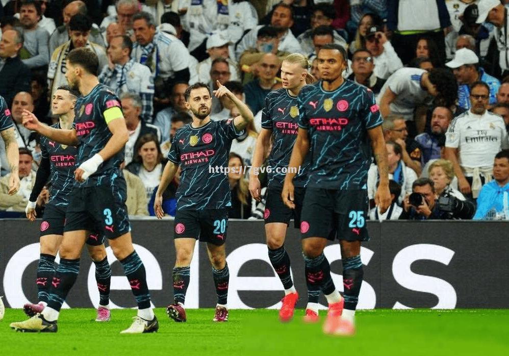 欧冠决赛引发球迷狂热,全球球迷热议 欧冠决赛引发球迷狂热,全球球迷热议