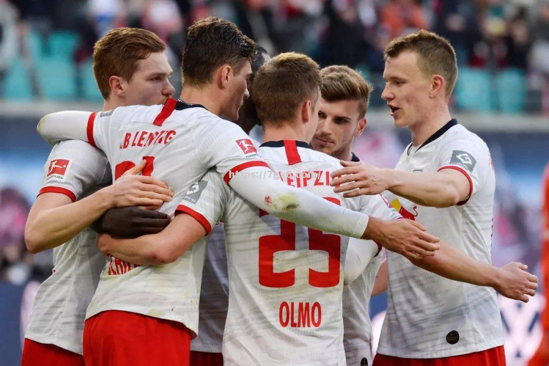 莱比锡红牛遭遇主场失利，欧冠名额渐行渐远
