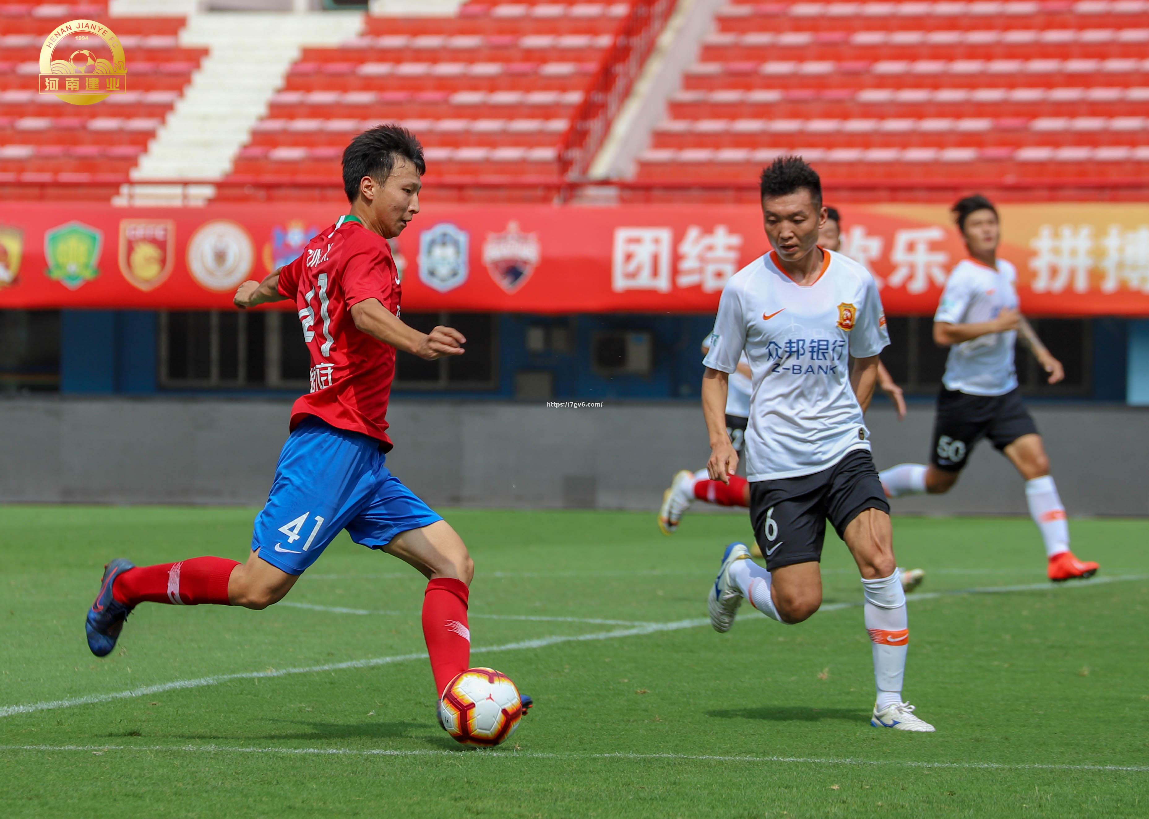 河南建业迎战武汉卓尔，争取主场优势